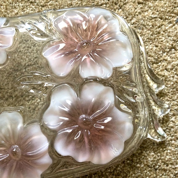 Studio Nova Frosted White Pink Flowered Serving Tray - Picture 6 of 12